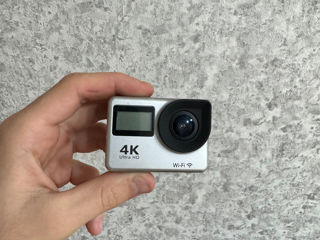 Продам Экшен камеру 4К