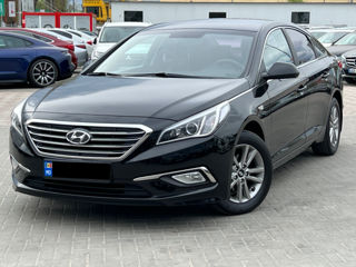 Hyundai Sonata foto 1