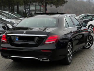 Mercedes E-Class foto 5