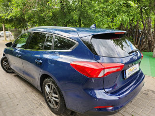 Ford Focus foto 16