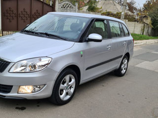 Skoda Fabia foto 2