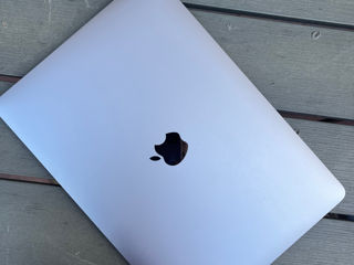 Продам MacBook Air 13 foto 2