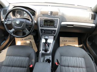 Skoda Octavia foto 8