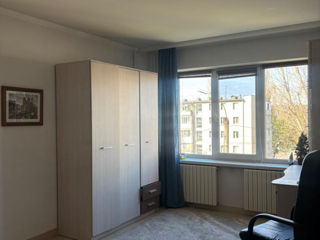 1-комн. кв., 40 м², 3/9 эт.