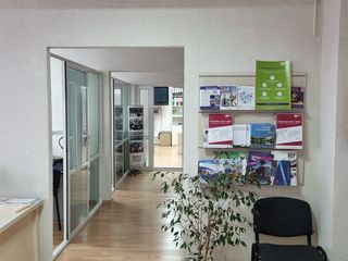 Oficii in Centru, de la 20m2 - 1500m2, strada Vlaicu Parcalab intersectie Stefan cel Mare foto 5