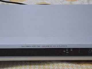 Сверхтонкий DVD-проигрыватель Sony DVP-NS30