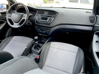 Hyundai i20 foto 10