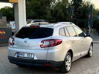 Renault Megane foto 4