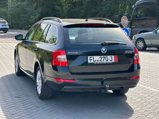 Skoda Octavia foto 4