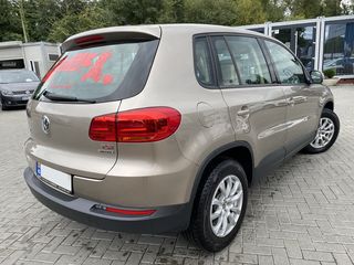 Volkswagen Tiguan foto 3