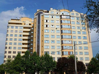 Apartament cu 3 camere, 82 m², Ciocana, Chișinău