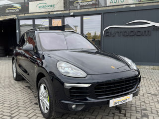 Porsche Cayenne foto 2