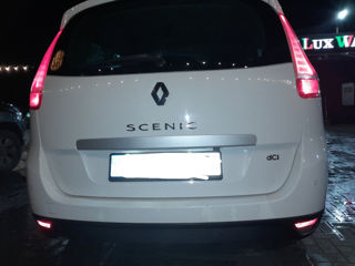 Renault Grand Scenic foto 6