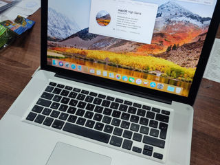 MacBook pro 2011