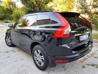 Volvo XC60 foto 3