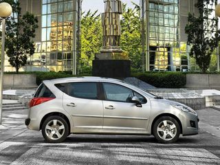 Peugeot 207 .  2010  1.6 hdi. -la piese!  любые зап.части на этот авто!