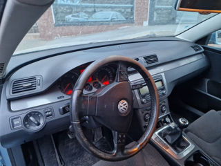 Volkswagen Passat foto 4