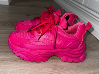 Adidași sport damă - roz neon foto 0