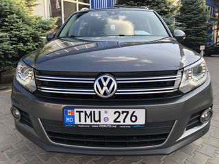 Volkswagen Tiguan foto 1