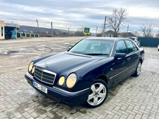 Mercedes E-Class