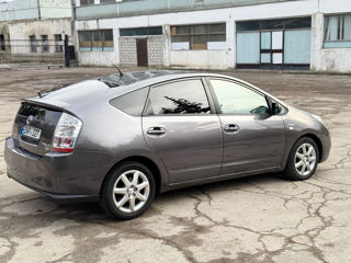 Toyota Prius foto 2