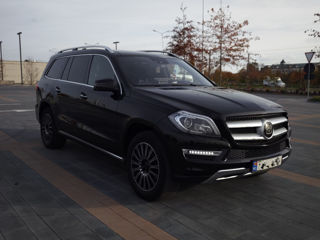 Mercedes GL-Class foto 2