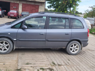 Opel Zafira foto 6