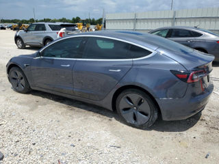 Tesla Model 3 foto 5