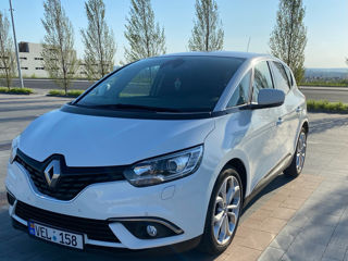 Renault Scenic foto 1