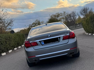 BMW 7 Series foto 6