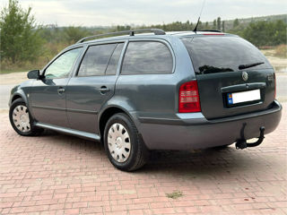 Skoda Octavia foto 4