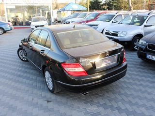 Mercedes C Class foto 2