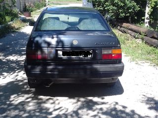 Volkswagen Passat foto 2