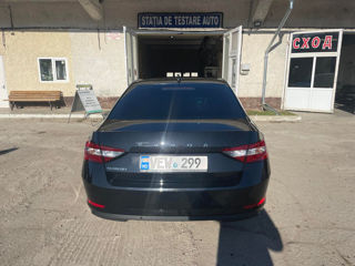 Skoda Superb foto 5