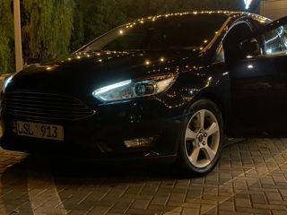 Ford Focus foto 2