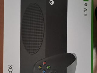 Xbox series S(1tb), 2 controlere, stație de încărcare+baterii foto 4