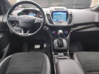 Ford Kuga foto 4