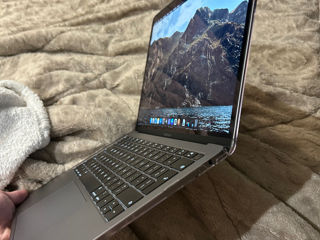 MacBook Air 2018 foto 2