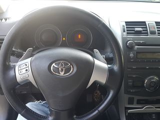 Toyota Corolla foto 5