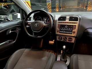 Volkswagen Polo foto 13