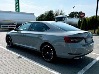 Skoda Superb foto 3