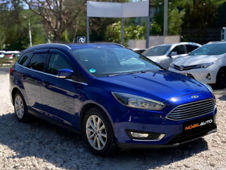 Ford Focus foto 2