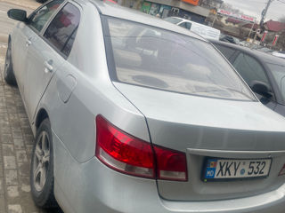 Byd F3 foto 3