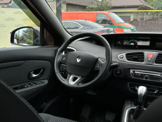 Renault Grand Scenic foto 14