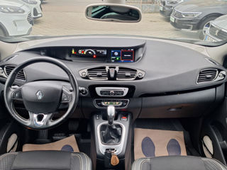 Renault Grand Scenic foto 8