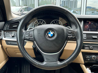 BMW 5 Series foto 11