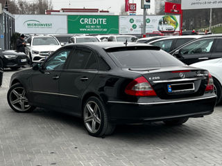 Mercedes E-Class foto 5