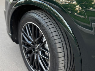 Audi Q7 фото 9