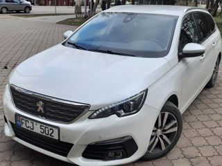 Peugeot 308 foto 2