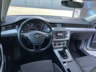 Volkswagen Passat foto 7